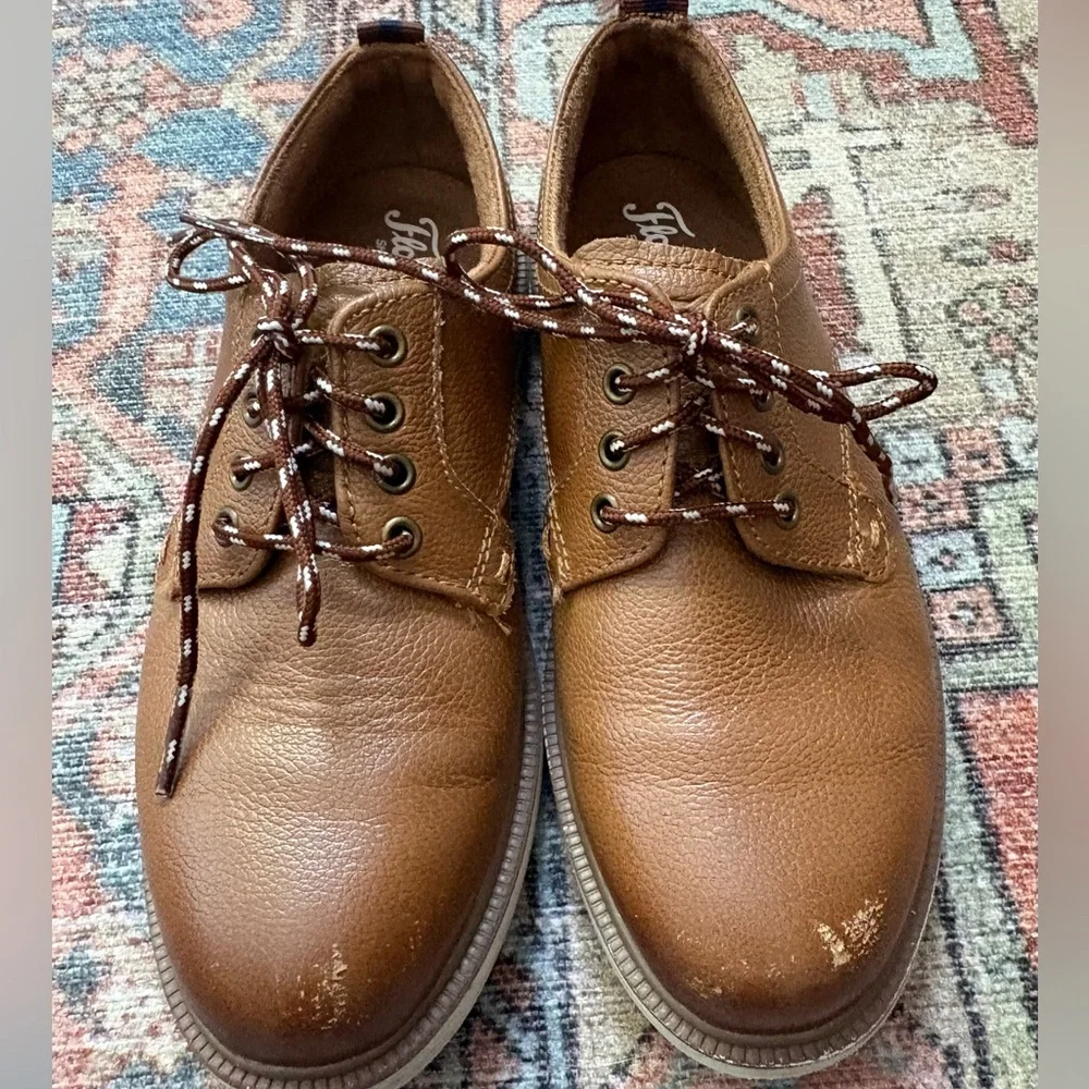 Florsheim Supacush Jr Plain Toe Oxford leather shoes in a cognac color